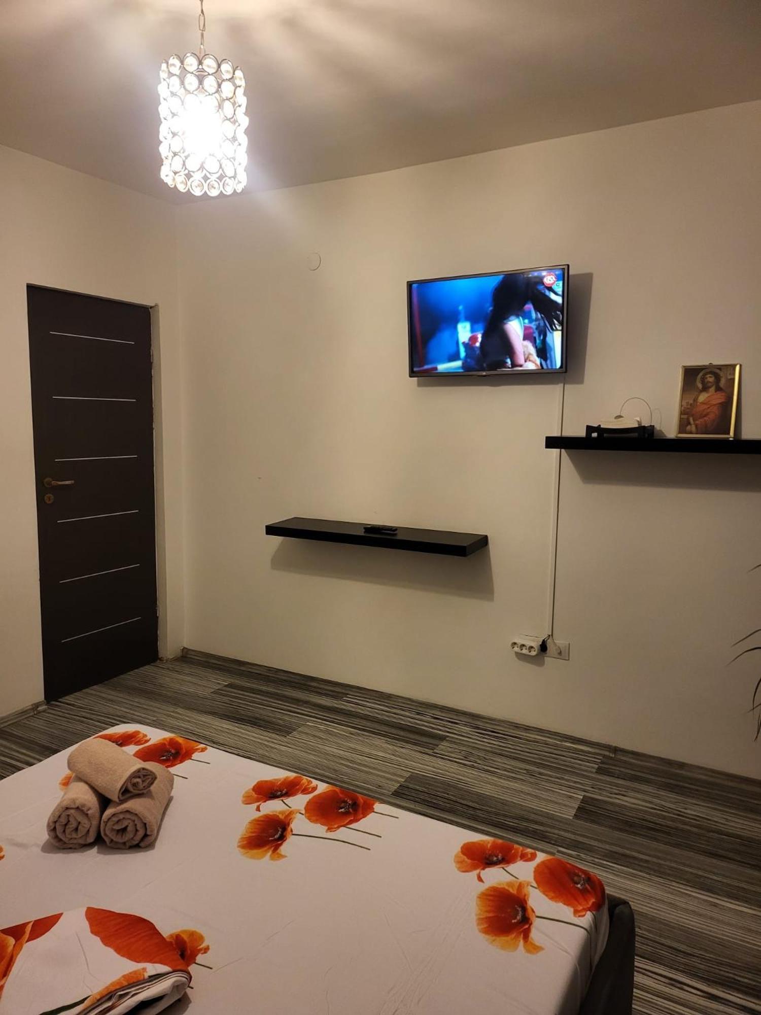 Enzso Residence Ap 2 Cam,Piata Natiunile Unite, Nr3-5,Bloc B2, Sc2, Et 1, Ap34 Bukares Bagian luar foto